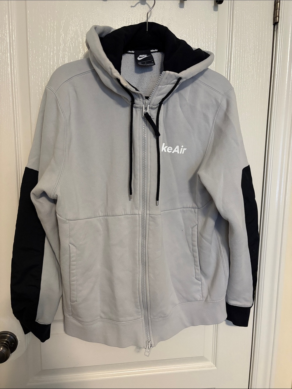 Nike Light Gray and Black Zip-Up Hoodie Sweatshirt